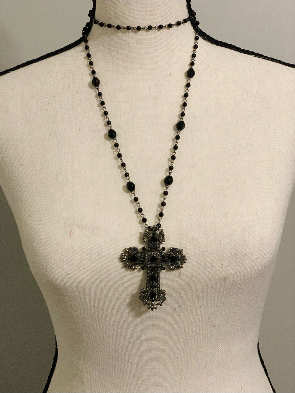 Black Beaded Cross Pendant Necklace - Women Jewelry